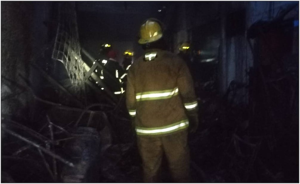 Se incendia casa en Cuernavaca, Morelos. Foto: @SspCuernavaca