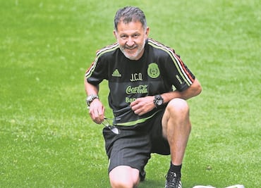 Revelan convocatoria del "Tri"para el amistoso contra Islandia