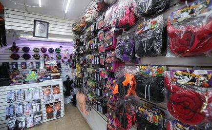 Por Covid y cierre de panteones, esperan caída del 60% de ventas por Día de Muertos en Edomex