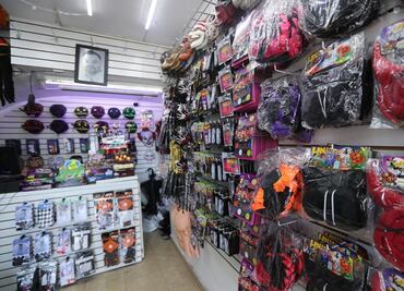 Por Covid y cierre de panteones, esperan caída del 60% de ventas por Día de Muertos en Edomex