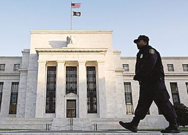 Reserva Federal de EU prevé recorte de personal; reducirá su plantilla laboral en aproximadamente 10%