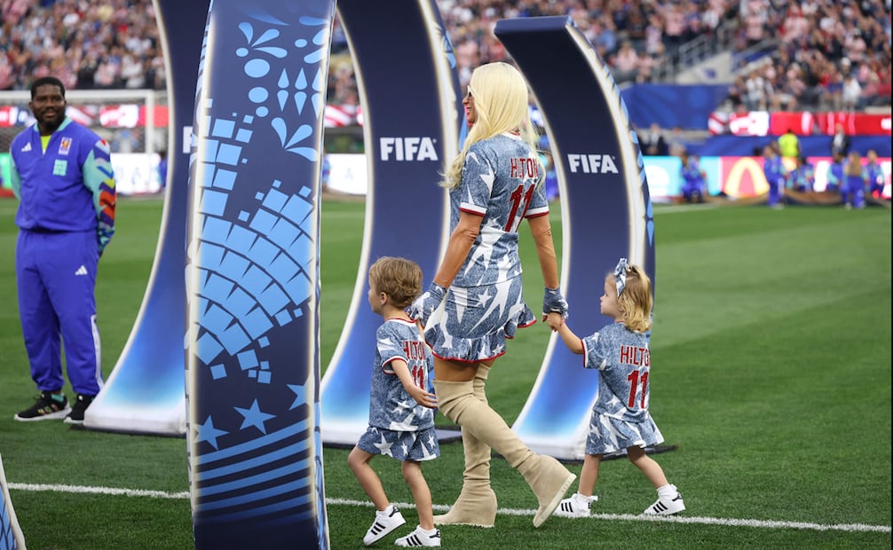 Paris Hilton y sus hijos, Phoenix Hilton-Reum y London Hilton-Reum.
Foto de Emilee Chinn / GETTY IMAGES NORTH AMERICA / Getty Images vía AFP.