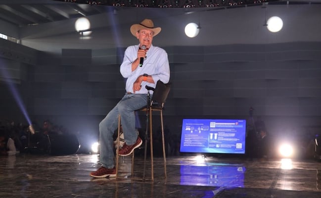 Llama Vicente Fox a "partirle la madre a Morena"; plantea una gran alianza opositora