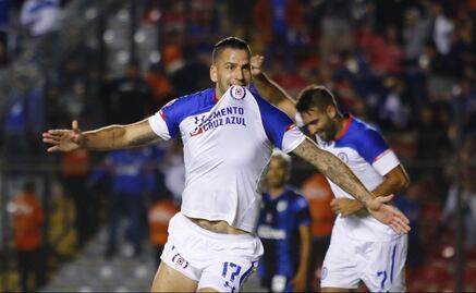 Cruz Azul vence a Querétaro y se acerca a las semifinales