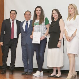 Ana Guevara explica porqué quedó a deber materias de prepa