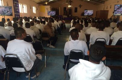 En penales de Coahuila siguieron por televisión mensaje del Papa