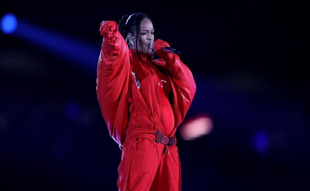 La cantante anunció a lo grande su segundo embarazo Foto: EFE