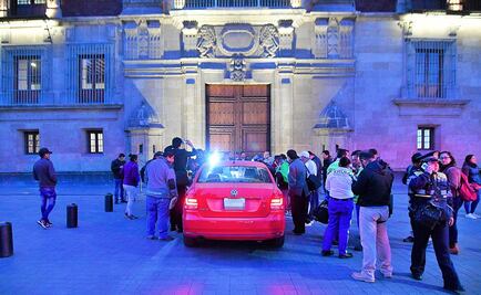 Inspeccionan auto de mujer que quiso entrar a Palacio Nacional