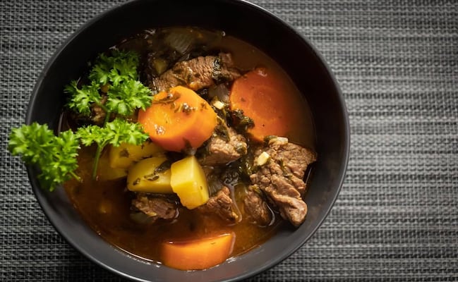 Cuál es la mejor carne para preparar caldo de res 