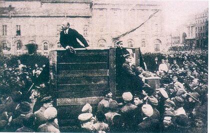 Centenario de la revolución rusa pasa inadvertido en Rusia