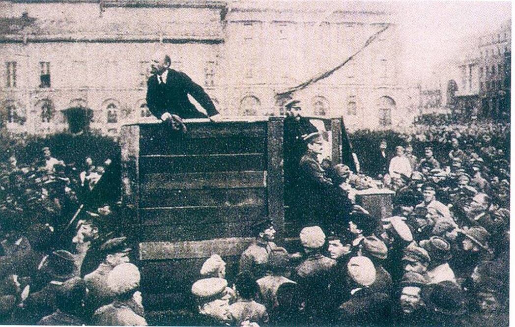 Centenario de la revolución rusa pasa inadvertido en Rusia