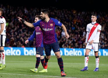 Barcelona remonta y vence al Rayo Vallecano