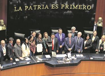Senado reconoce labor en pandemia del sector Salud