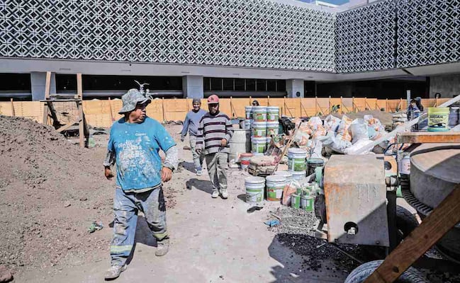 Gastan en San Lázaro 1 mil 200 mdp en remodelación interminable