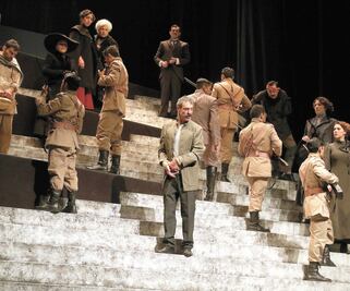 Felipe Ángeles sube a escena a todo vapor 