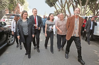 Morena arma bloque sin Monreal