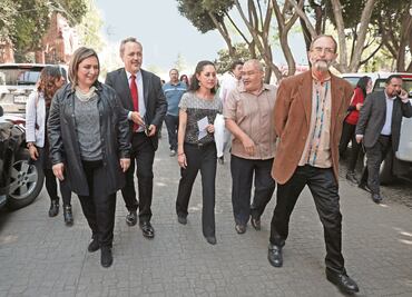 Morena arma bloque sin Monreal