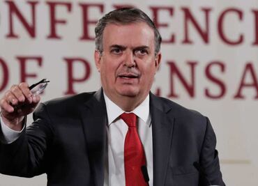 John Kennedy “es profundamente ignorante”, dice Ebrard por comentario racistas del senador de EU contra México