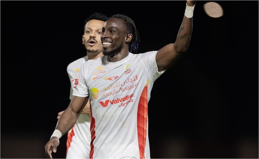Julián Quiñones firma hat-trick y supera a Cristiano Ronaldo en la tabla de goleo de la Saudi Pro League