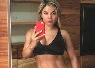 Aleida Nuñez presume bronceado en bikini