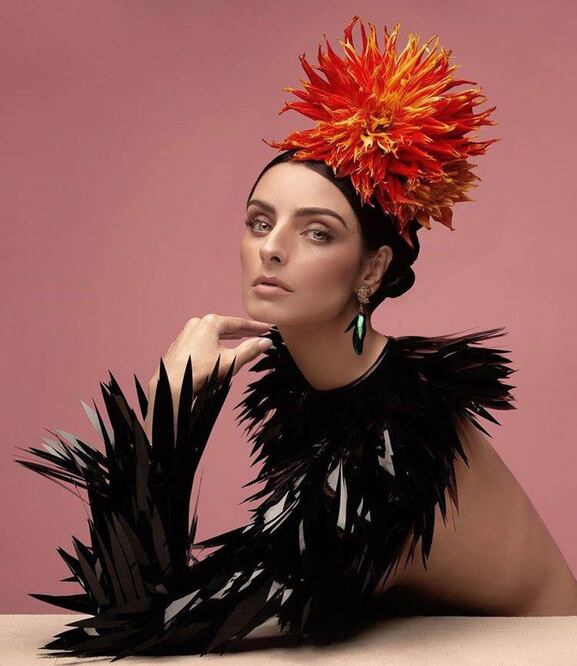 Aislinn Derbez compartió las fotos de la revista de moda para la que posó en portada / Foto: Instagram @aislinnderbez