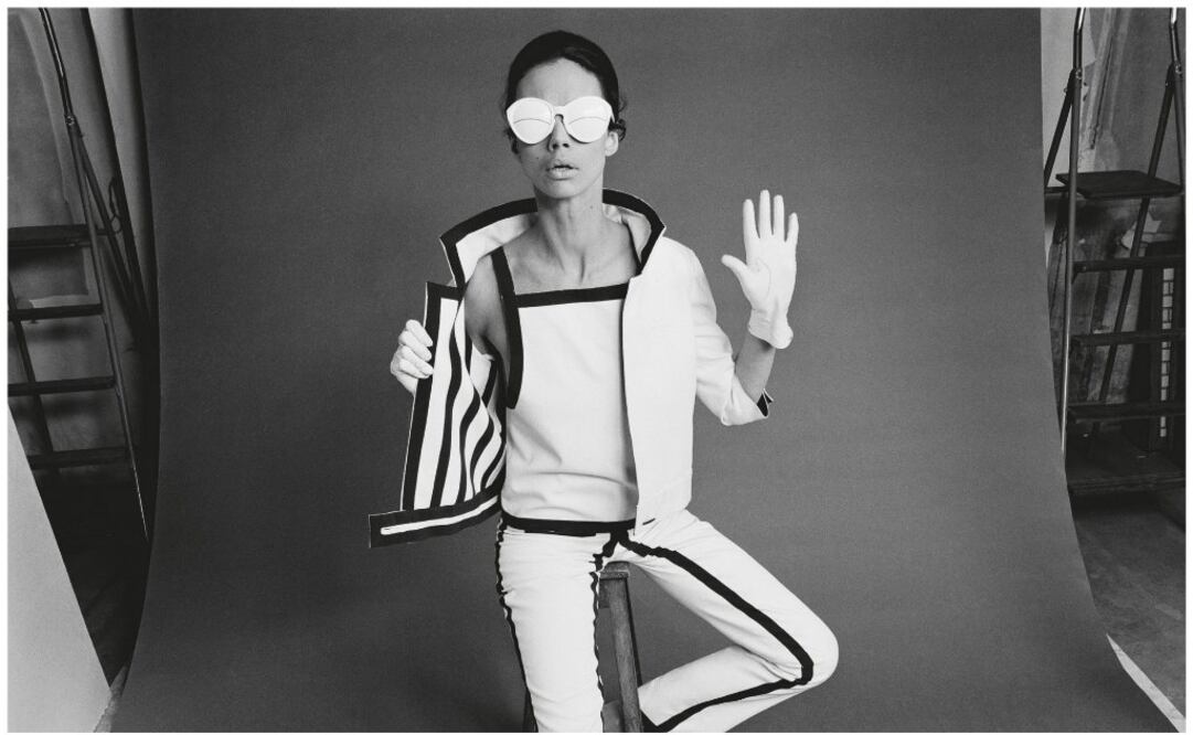 Retro-futurismo. Diseño de André Courrèges