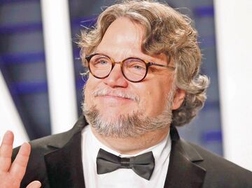 Guillermo del Toro helps Mexican students attend mathematics contest
