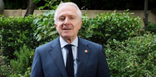 "Doy a Xóchitl Gálvez mi total apoyo", dice Santiago Creel en video, al declinar por la candidatura presidencial