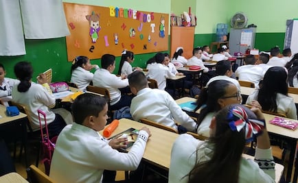 Regresan a clases más de un millón 300 mil alumnos en Michoacán