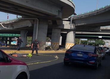 Muere mujer tras derrapar la motocicleta en la que viajaba en la autopista México-Pachuca