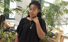 Forense clasifica como homicidio la muerte de migrante haitiana que fue liberada por ICE; familia evalúa demanda
