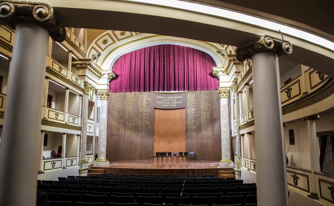 El Teatro de la República se alista para ser el centro de los festejos del centenario de la Constitución Mexicana.