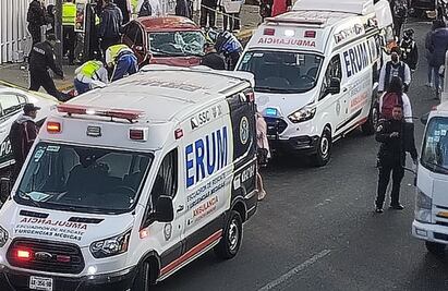 Conductor atropella a 3 personas sobre la Av. 608, frente al Metro Villa de Aragón 