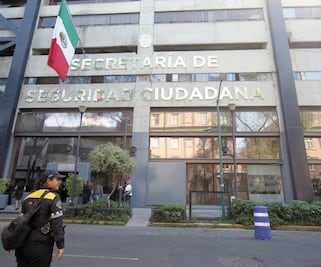 Familiares impiden arresto de tres en V. Carranza