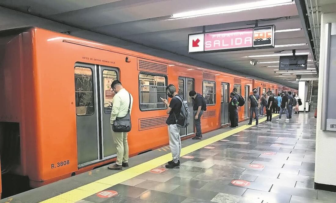 La también llamada Línea rosa tiene más de 50 años operando y va de Pantitlán a Observatorio. Foto: Archivo/EL UNIVERSAL