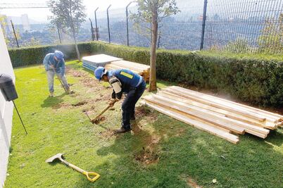 Revisan licencias de obras en zona de talud