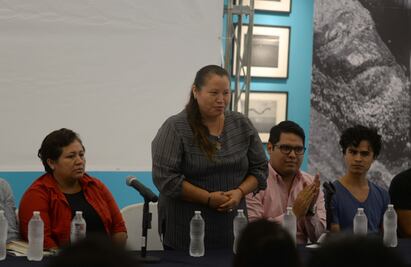 "Las Patronas", defensoras de migrantes, piden un presidente "de abajo"