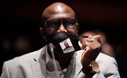 "Basta" al sufrimiento de los afroamericanos, dice hermano de George Floyd en el Congreso