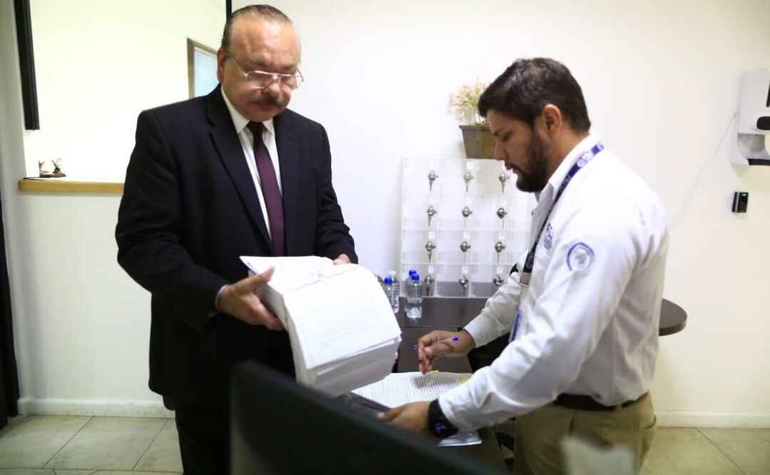 Los implicados pues no acudían a laborar, pero sí cobraban buen sueldo y jugosas compensaciones, lo que representa un daño para el presupuesto de la Secretaría de Finanzas de 1 millón 948 mil 932 pesos. Foto: Especial