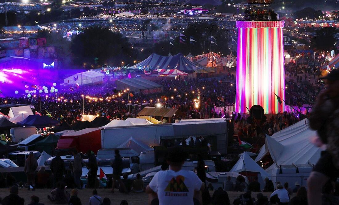 Una vista de Glastonbury durante el cuarto día del Festival de Glastonbury en Worthy Farm cerca de Pilton, Somerset, Gran Bretaña, 29 de junio de 2024. Foto: EFE/EPA/ANDY RAIN.