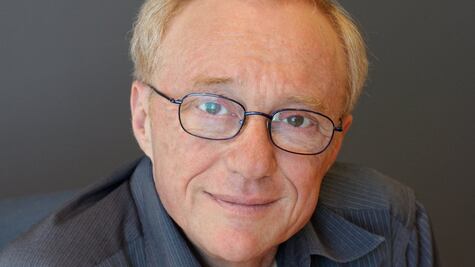 ¿Salvar la memoria del amor de su vida o a su hija pequeña? Esta historia que inspiró la nueva novela de David Grossman