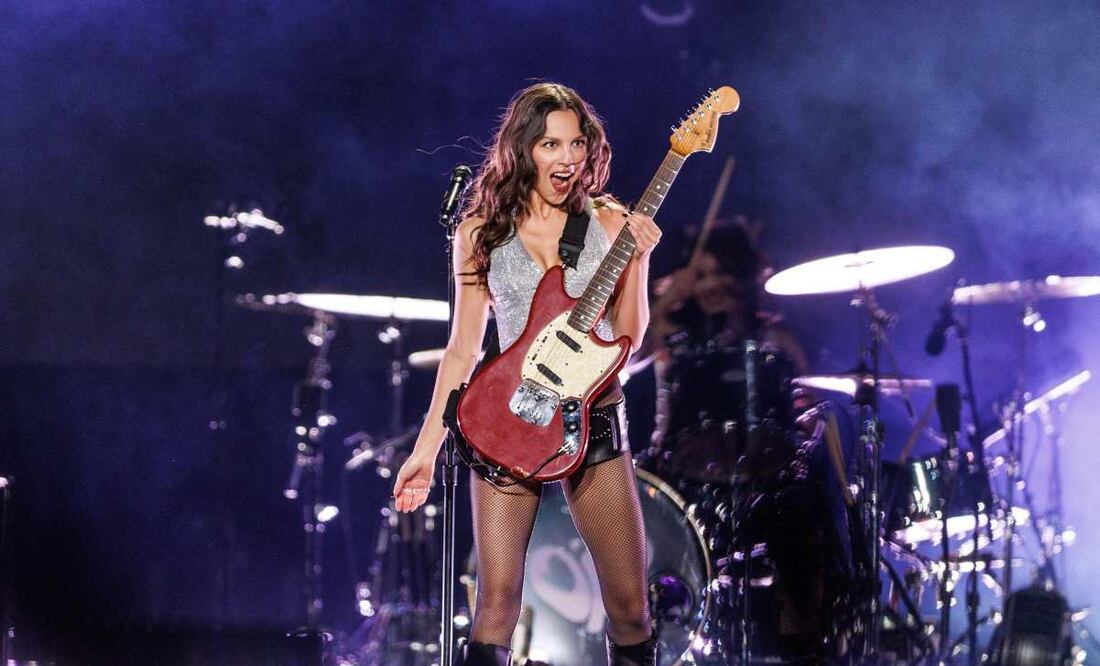 La estadounidense de 22 años hizo catarsis ante 68 mil almas, la mayoría generación Z, anoche en el Estadio GNP. (02/04/2025) Foto: Yaretzy M. Osnaya | El Universal