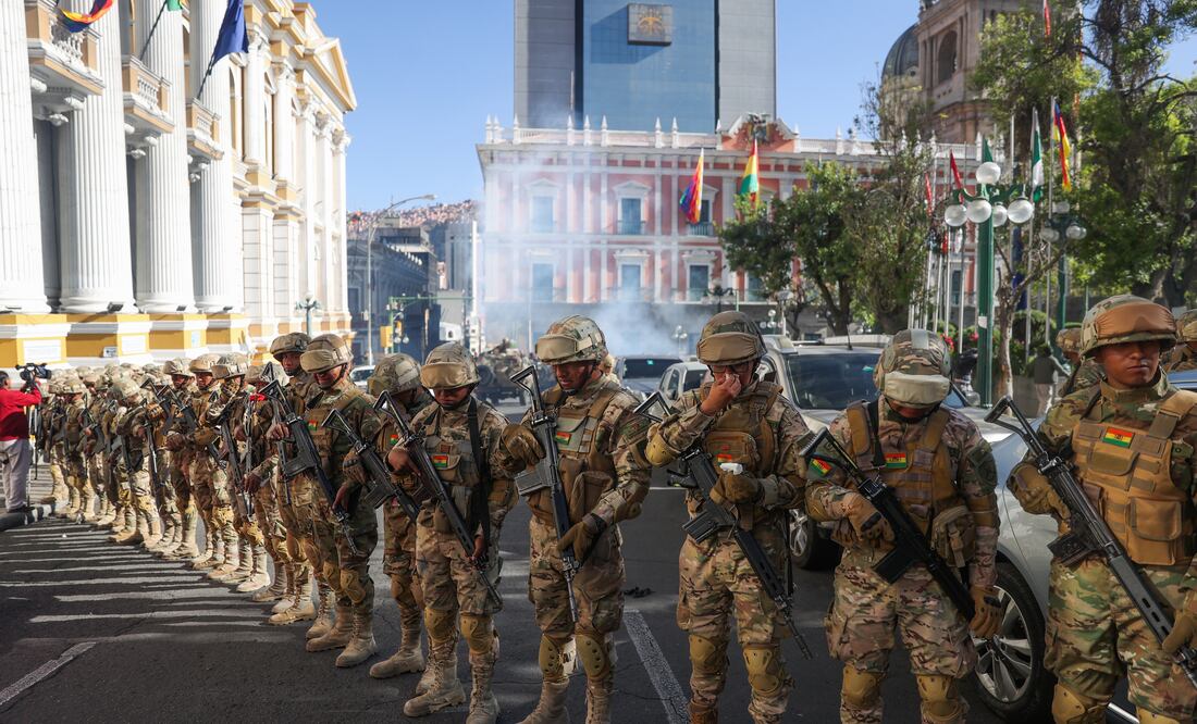 El responsable de la comisión investigadora en Bolivia es Franklin Alborta, quien informó que son cuatro fiscales los que están a cargo del caso abierto por alzamiento armado y terrorismo. Foto: EFE/Archivo