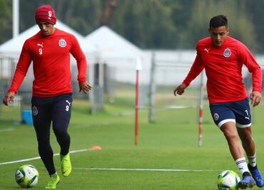 Alexis Vega peleará título de goleo con Alan Pulido