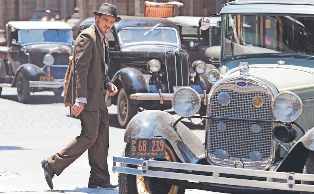 El actor interpreta a un hombre que
huye a México junto a su pareja a inicios del siglo XX. Foto: Carlos Mejía/ EL UNIVERSAL