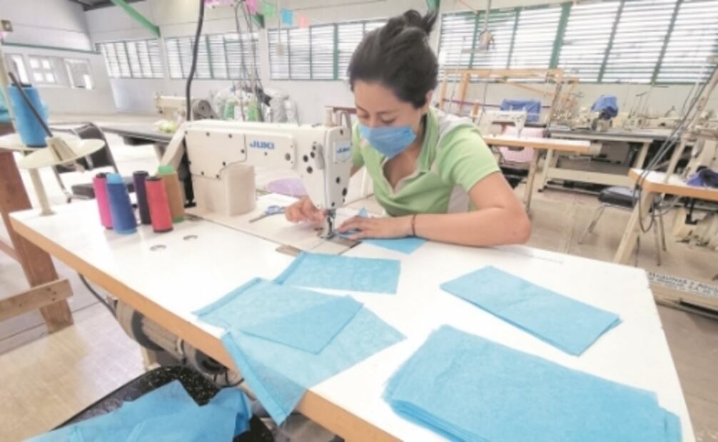 Solidarios. Desde el penal dan batalla al virus