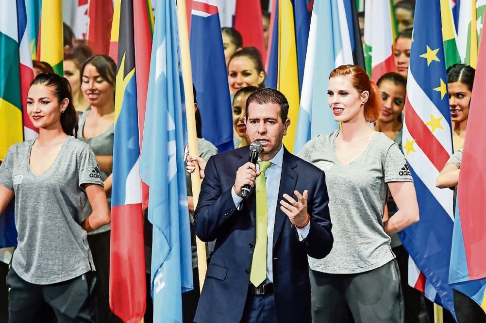 Alfredo Castillo espera que los deportistas lleguen bien preparados (ARCHIVO. EL UNIVERSAL)