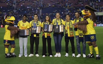 Medallistas Olímpicos fueron homenajeados previo al Clásico Nacional América vs Chivas