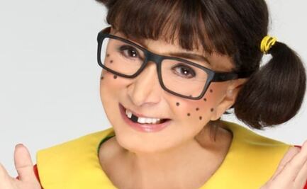 La Chilindrina sufre aparatosa caída; fans expresan su preocupación en redes sociales