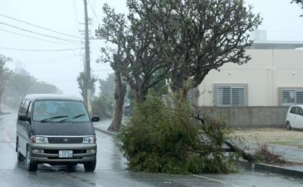 Tifón “Trami” azota Japón y deja al menos 84 heridos